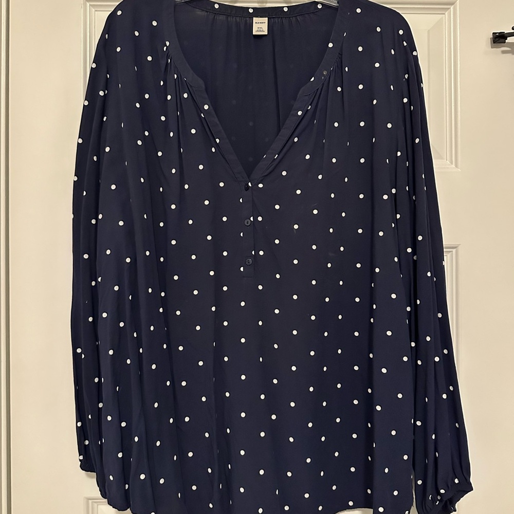 EUC "OLD NAVY" POLKA DOT BLOUSE VERSATILE COMFORTABLE SOPHISTICATED